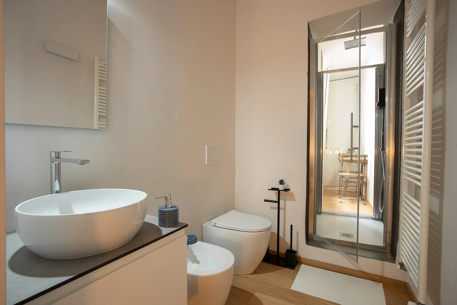 Freedom Suites - Appartamento Parma - bagno foto1
